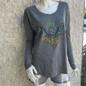 Cha Sor Van Halen hi/lo tee